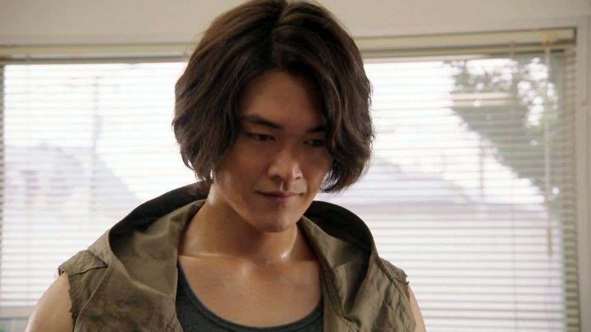 仮面ライダードライブ 2話感想 敵側の幹部キャラ登場 ベルトさんは元人間 画像追加版 ポンポコにゅーす ファン特化型アニメ感想サイト 仮面ライダードライブ 2話感想 敵側の幹部キャラ登場 ベルトさんは元人間 画像追加版 ポンポコにゅーす ファン特化型アニメ感想サイト