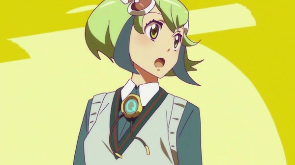 Dimension W (74)