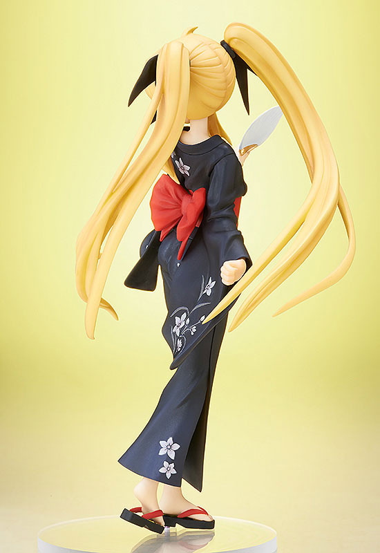 FIGURE-006750_03