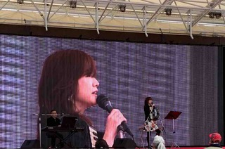 ����ȥ�륹������