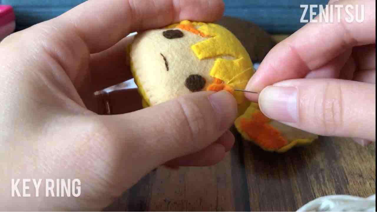善逸を最新版の作り方に改良 キーホルダー フェルトでキャラクターマスコットつくる人 善逸を最新版の作り方に改良 キーホルダー フェルトでキャラクターマスコットつくる人