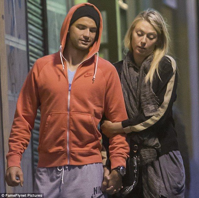 シャラポワとディミトロフが路上でキス テニスのある日々 シャラポワとディミトロフが路上でキス テニスのある日々