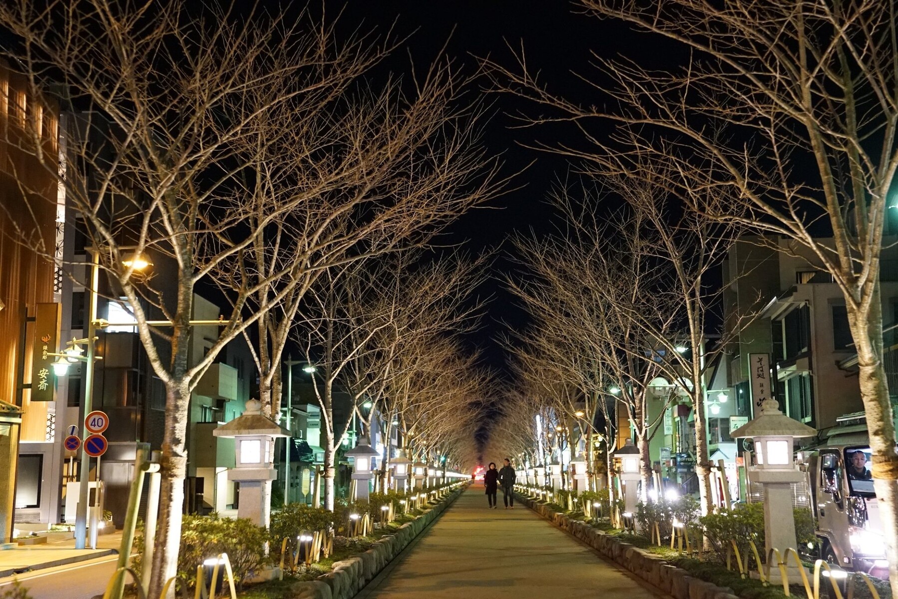 19 12 24 鎌倉 小町通り 夜 Sweet Love Of Jazz