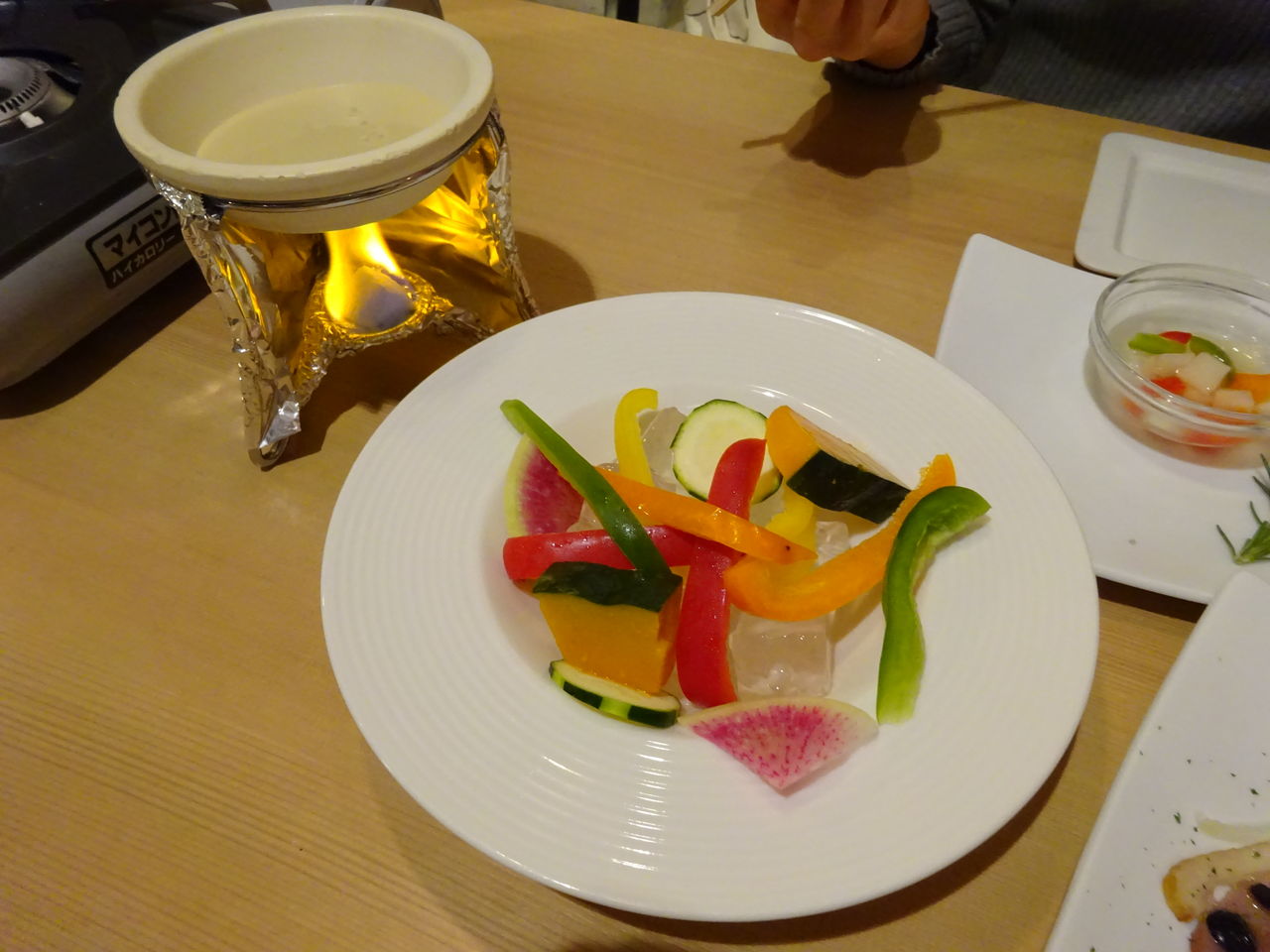 ニッチーズ 肉cheese 静岡店 タケダダイスケの 地底探検 ニッチーズ 肉cheese 静岡店 タケダダイスケの 地底探検