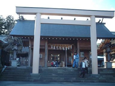 お正月準備の神社