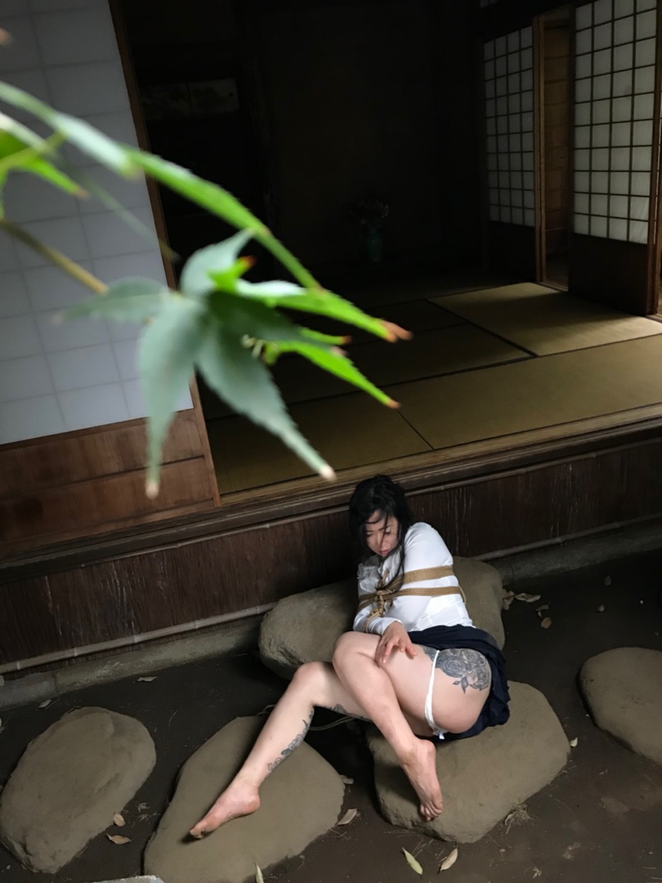 杉浦則夫SM画像 杉浦則夫緊縛写真撮影のモデル。“Modeling for Kinbaku Photo Session by Norio Sugiura” : SM  Apartment~雛奈子のBlog~