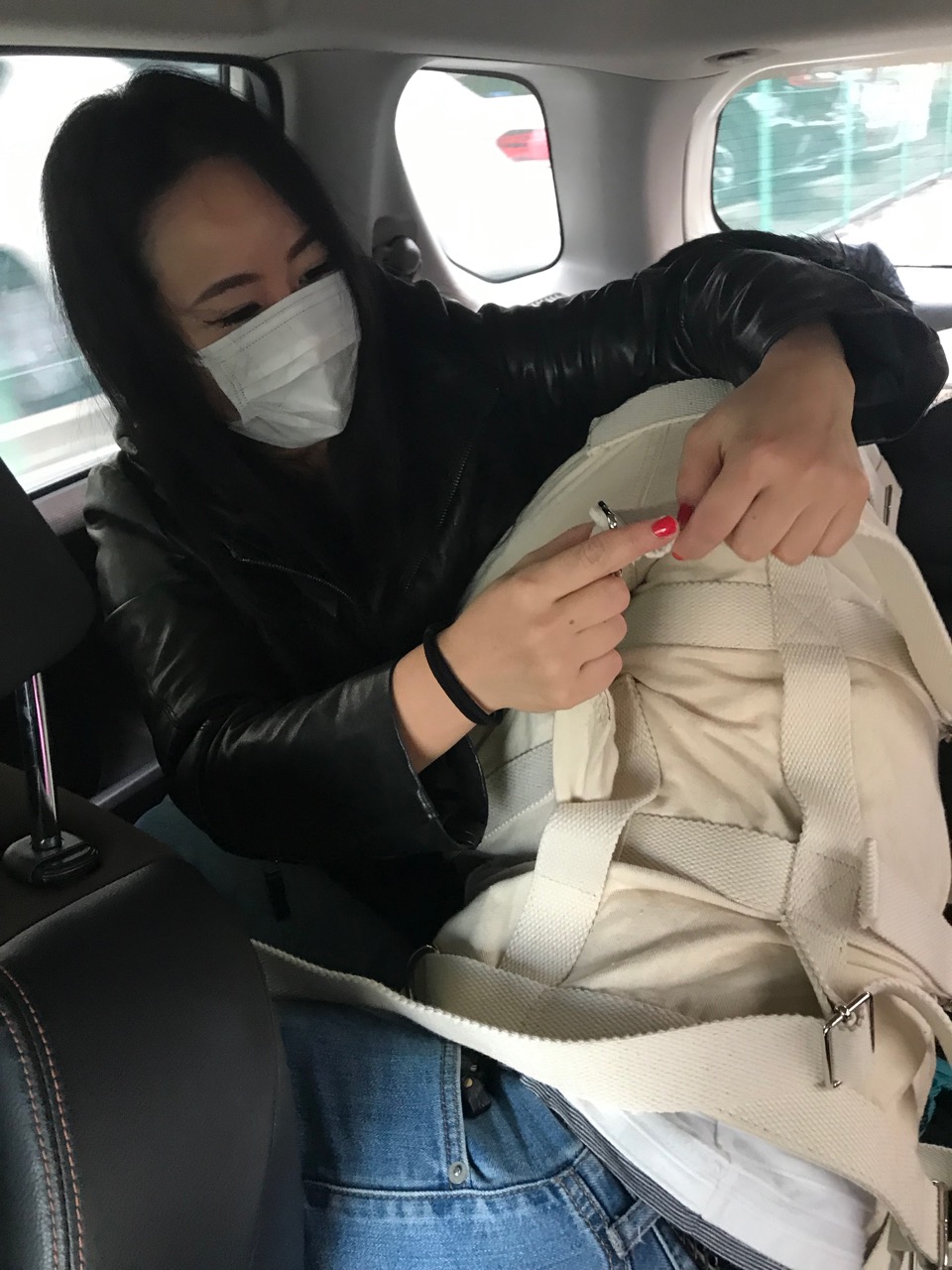 拉致全裸監禁　美少女 