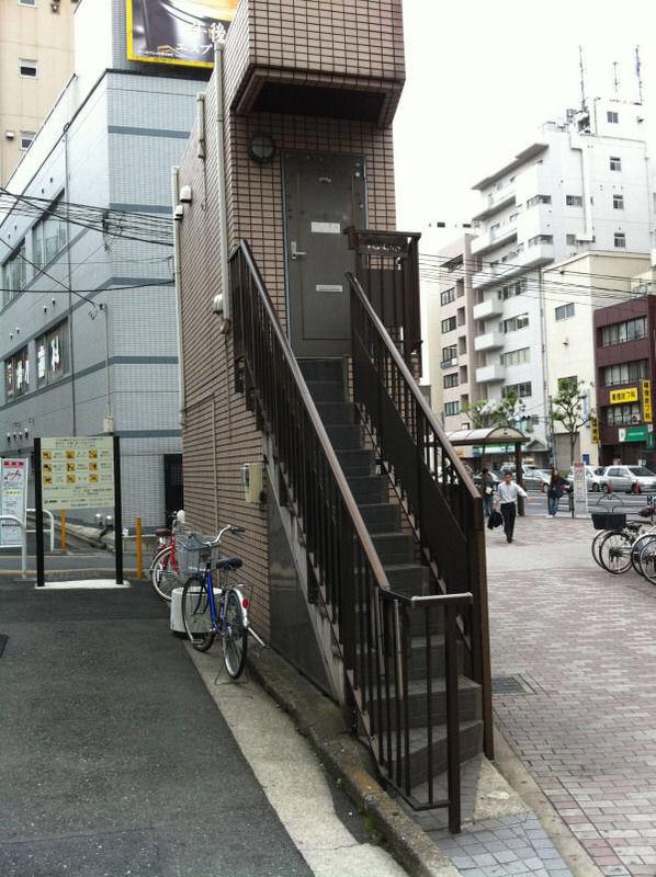 悲報 東京の狭い部屋好き ついにここまで来る 憂鬱速報 悲報 東京の狭い部屋好き ついにここまで来る 憂鬱速報