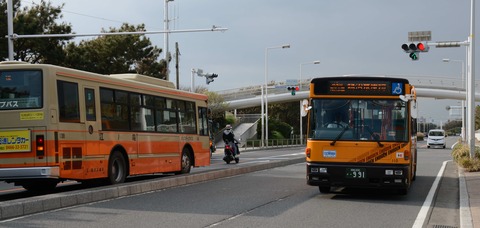 TAK_4728CC