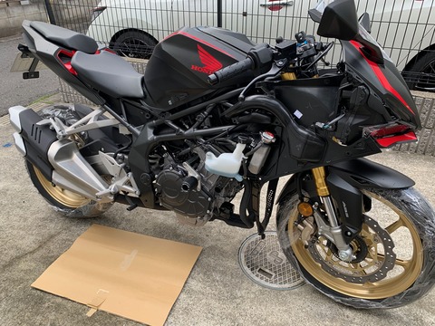 CBR250RR(MC51) フルエキ装着しました : あの時の風のにおい