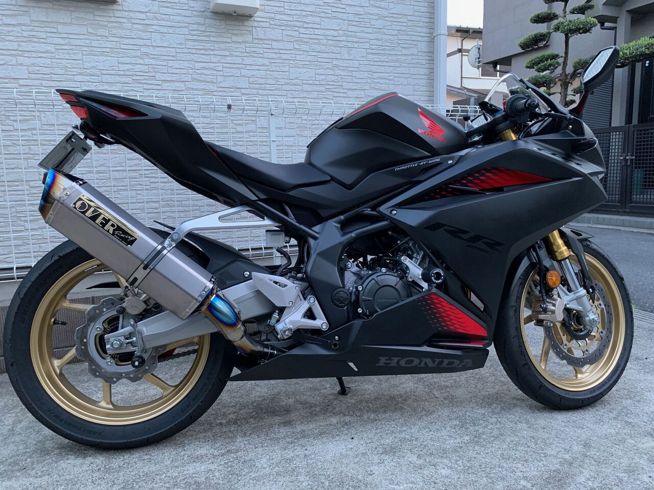 HONDA CBR250RR 用 アクラポビッチ フルエキ マフラー 車体番号 MC51-100～ 現車から取り外し CBR250RR用アクラポビッチ フルエキ セット CBR250RR MC51 17-23