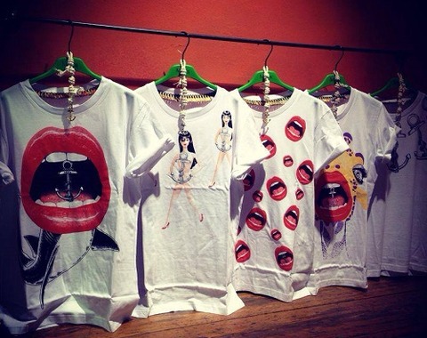 MIA's_TEE2-s