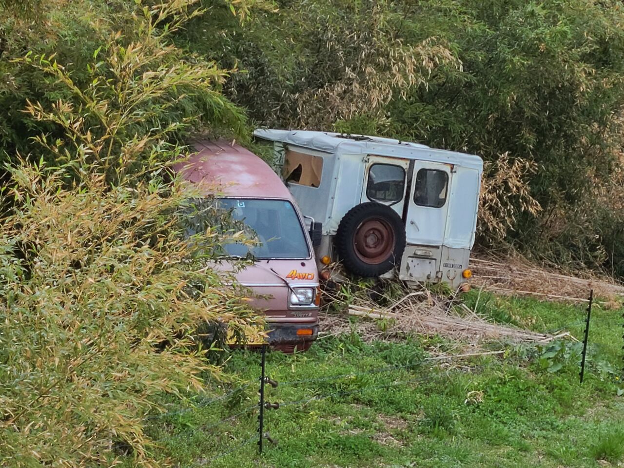 先輩と草ヒロ巡り 2 ぽてとのスクラップヤード