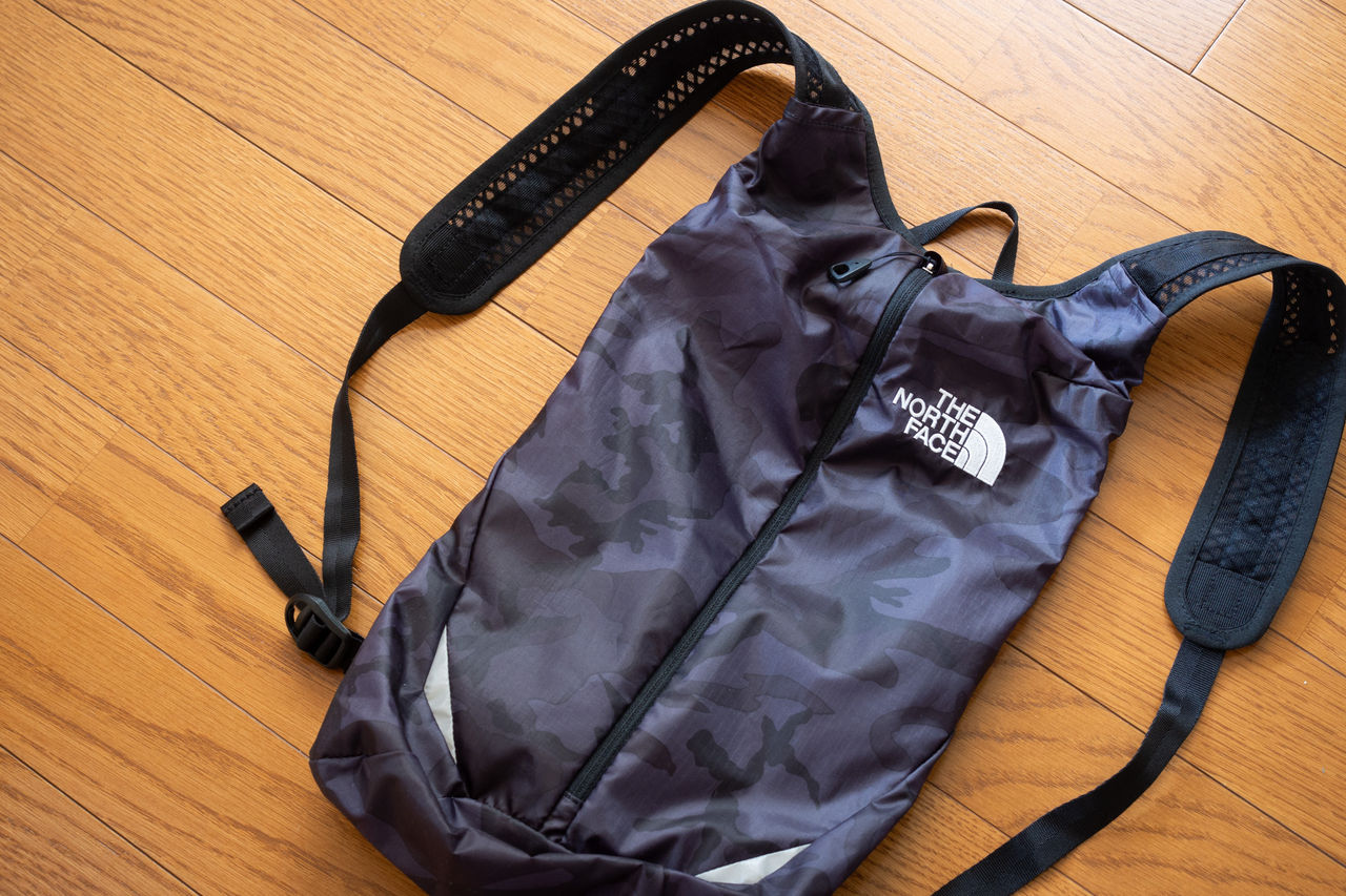 さすがのTNF(2） [THE NORTH FACE Novelty Hemisphere] : 山に野