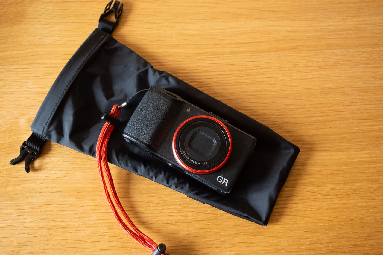 これがホントのプレミアムコンパクト [SONY RX0] : 山に野に川に呑みに