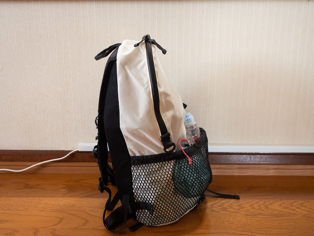 街8：山2くらいで [and wander 20L Day Pack] : 山に野に川に呑みに
