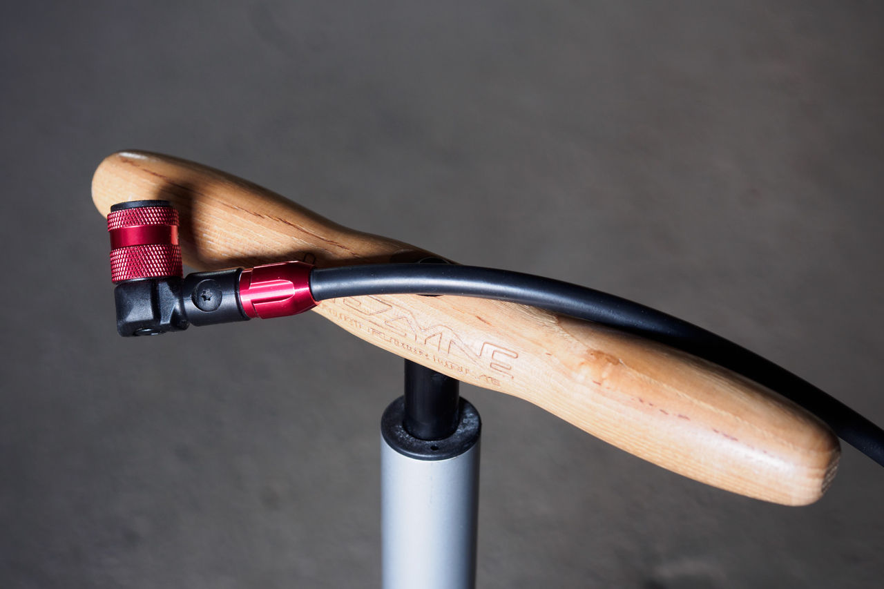 ヒラメ、入荷しました ~ KUWAHARA BIKE WORKS HIRAME ポンプ ヒラメ、入荷しました ~ KUWAHARA BIKE WORKS HIRAME ポンプ