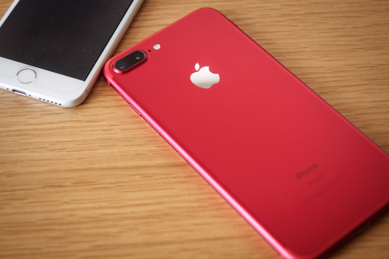 赤い彗星 ～ Apple iPhone 7 Plus (PRODUCT)RED : 山に野に川に呑みに