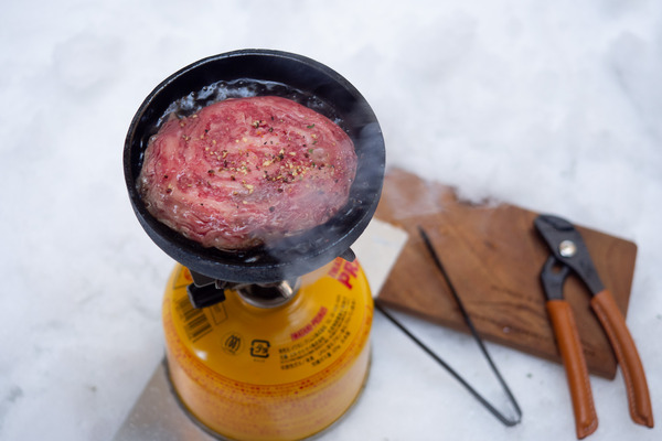 ソロキャンパー向けスキレット [Good for nothing タビスキ