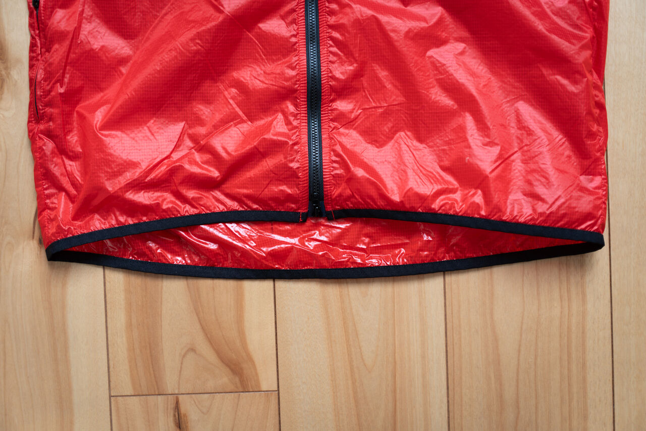 今どきのウインドシェル [jindaiji mountain works Calgary Wind