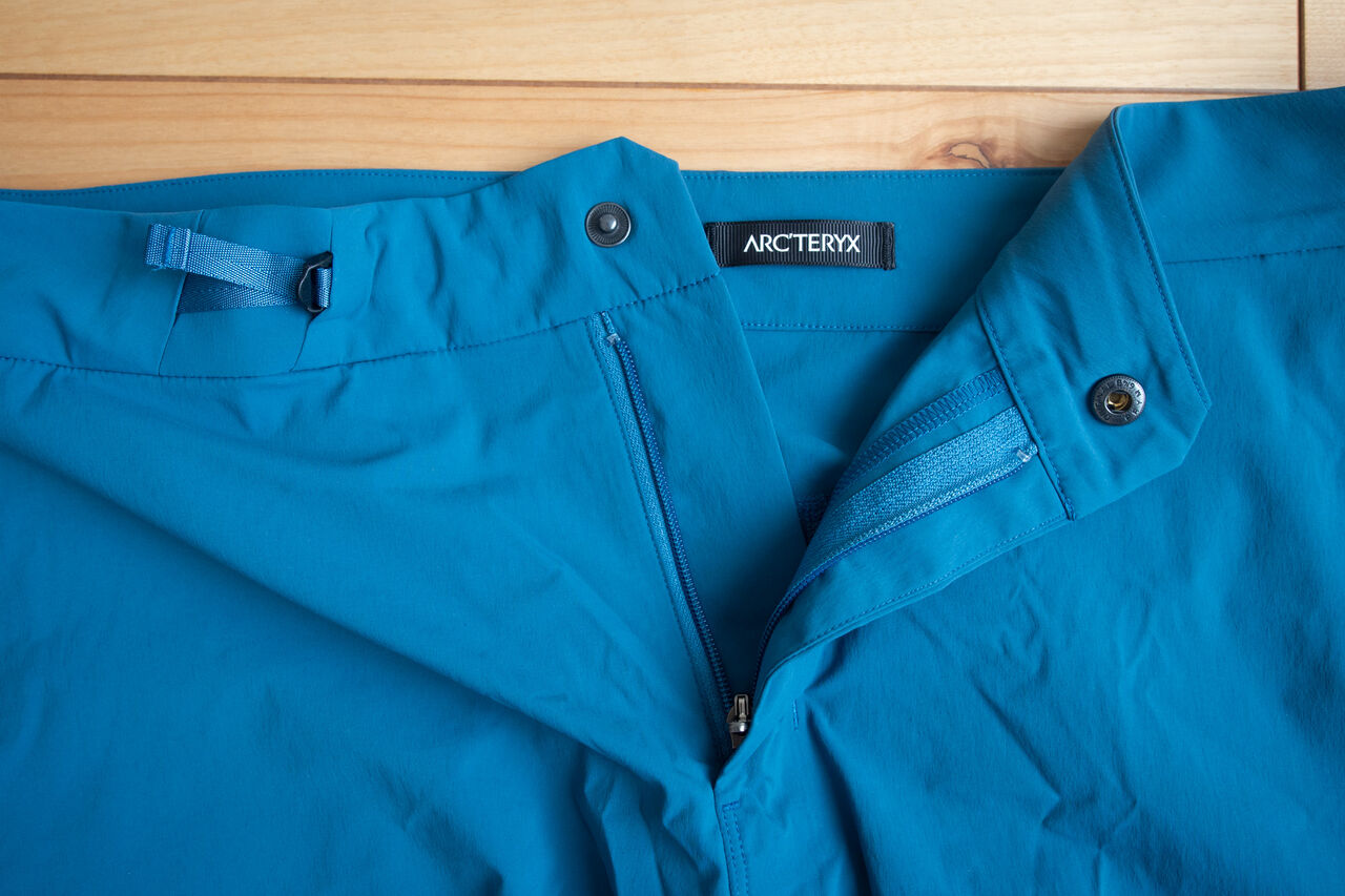 ジョグよりもトレッキングの方が良そうなパンツ [Arc'teryx