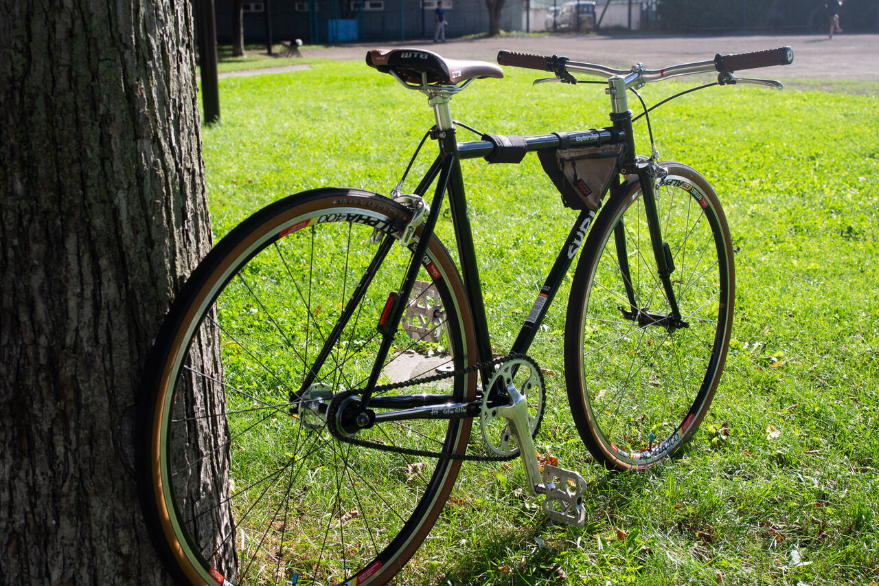 名車を実感 [SURLY Steamroller] : 山に野に川に呑みに