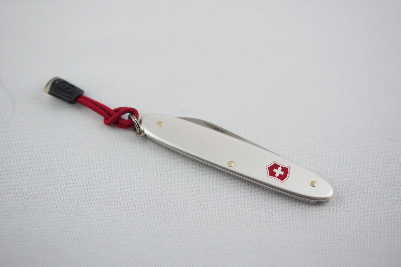 愛用者はあの方 ～ Victorinox Souvenir AL : 山に野に川に呑みに