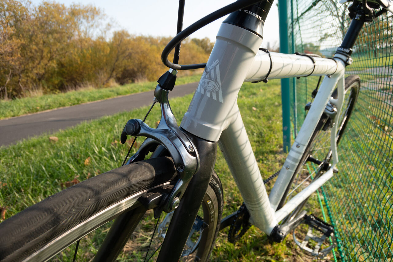 来るかピストブーム [Cannondale Capo] : 山に野に川に呑みに