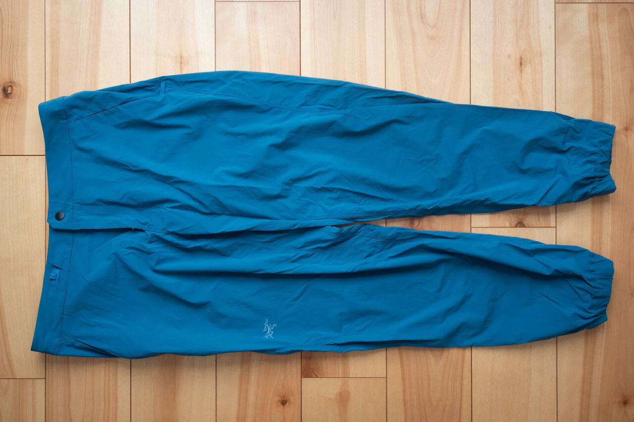 ジョグよりもトレッキングの方が良そうなパンツ [Arc'teryx ACROPLE