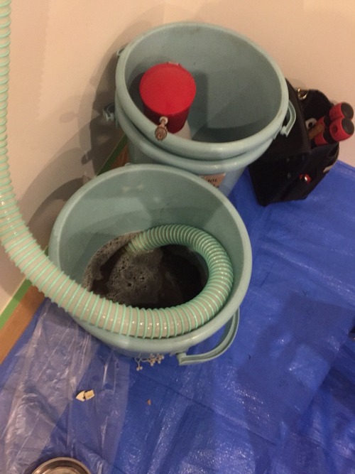 2017-08-15-22-23-37