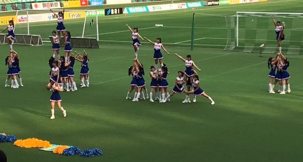 初めてのサッカー観戦 吉田進のデザイン日記 初めてのサッカー観戦 吉田進のデザイン日記