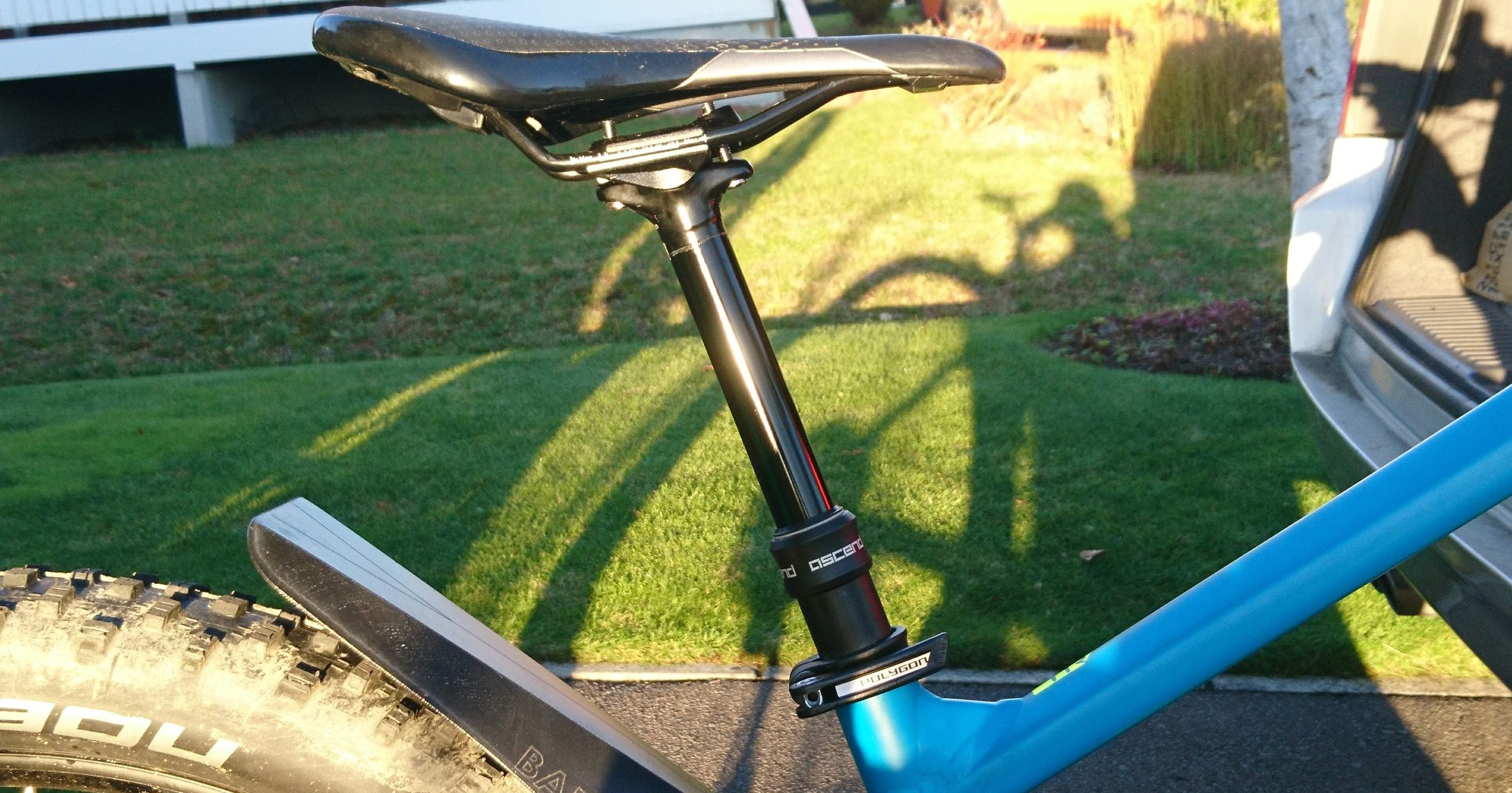 ascendドロッパーポスト 。125mmトラベル、直径31.6mm。 ascendドロッパーポスト 。125mmトラベル、直径31.6mm。