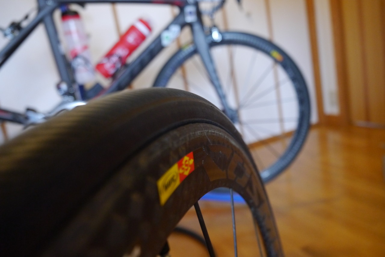 自転車タイヤ交換後のセンター出し