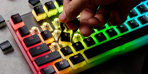 hx-keyfeatures-keyboard-accessories-pbt-keycaps-3-md