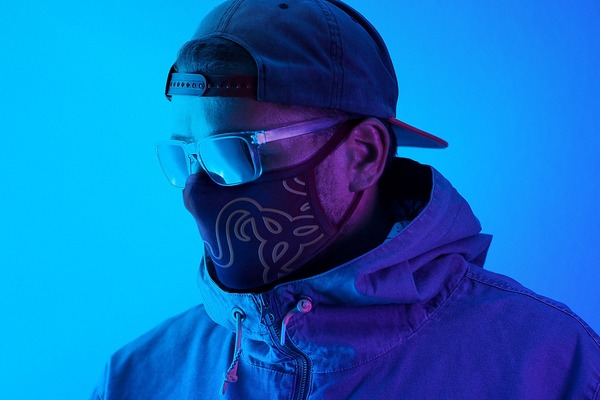 razer-cloth-mask-lifestyle-01
