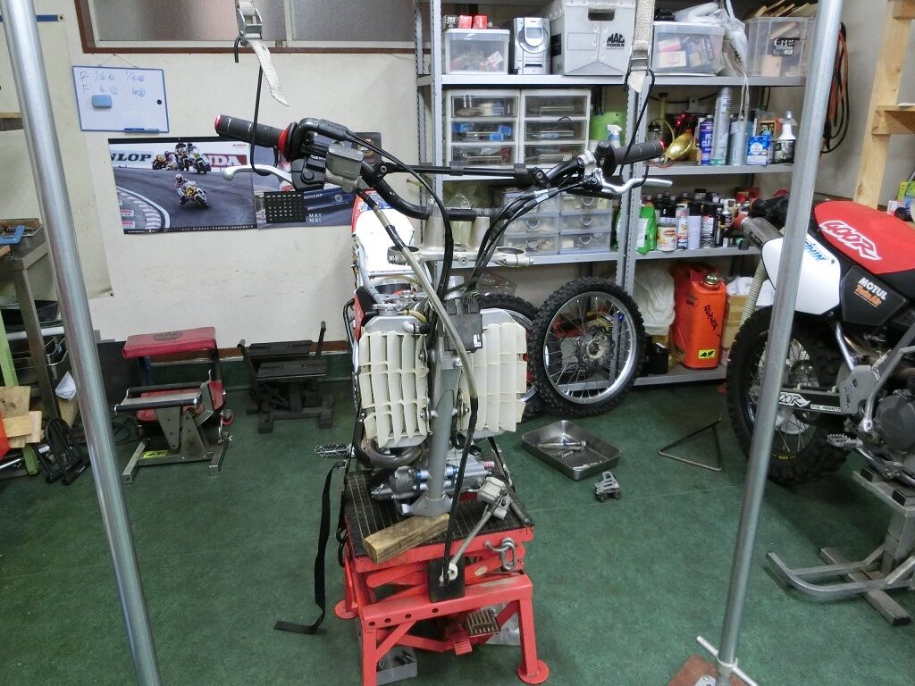 あ～へこむな～ : バイク修理人生