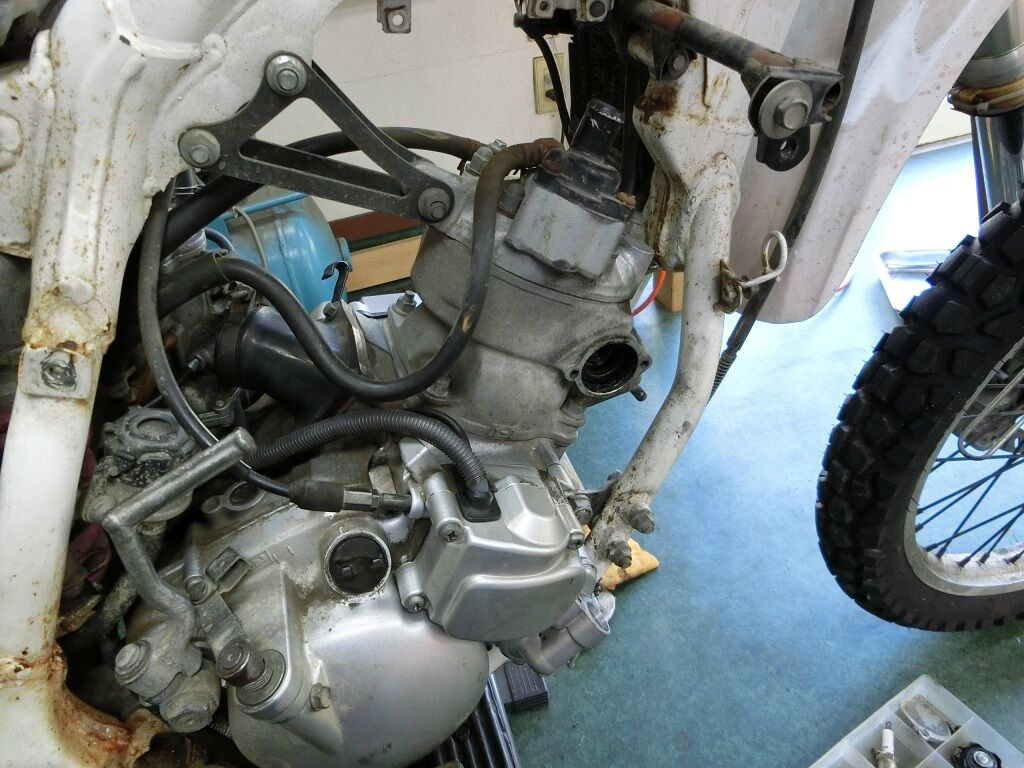 DT200WR エンジン腰上OH : バイク修理人生