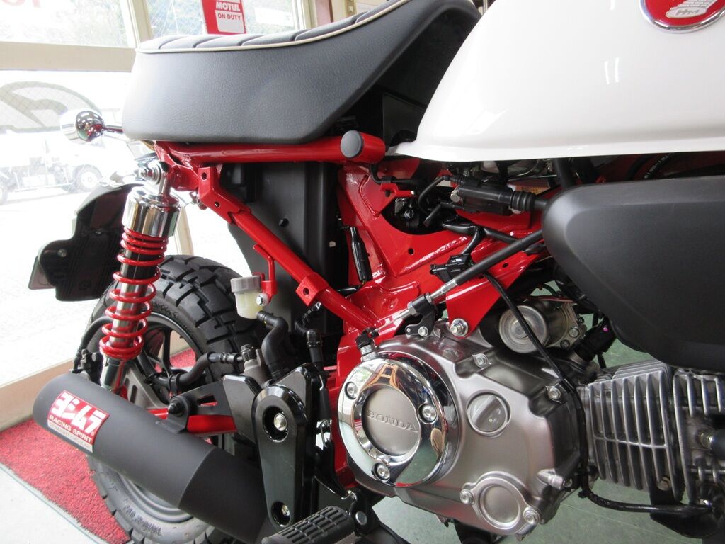 スズキ  M250SB ヨシムラ200台限定車 スズキ M250SB ヨシムラ200台限定車