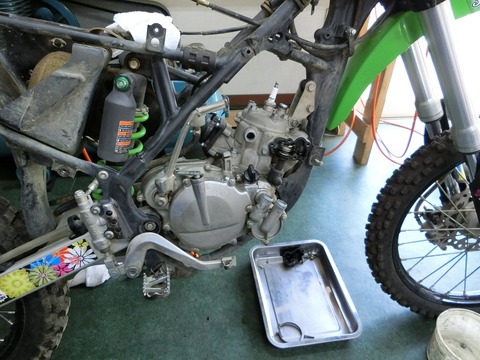 d9008d03-s.jpg d9008d03-s.jpg