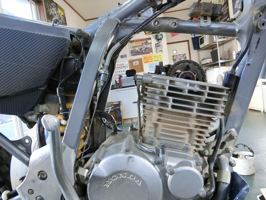 Honda XR250R ME08 XR250R ME08 純正エンジンAssy！954HO 2002: Real