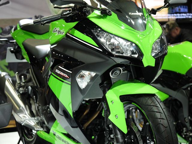 130315_大阪モーターサイクルショー (27)_R