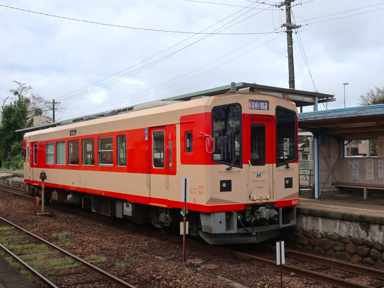長良川鉄道 関 : 厚紙散歩