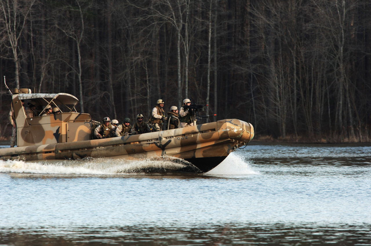 River Rats Rivron 1 河川部隊 Riverine Squadron One (RIVRON-1) : 軍用無線のブログ suzuki shinichi