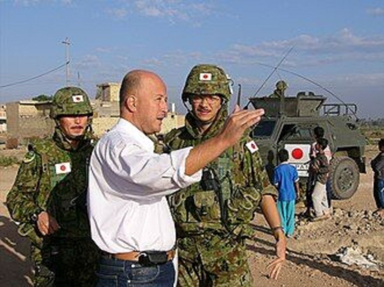 イラク サマーワ自衛隊宿営地(衛星画像) : 軍用無線のブログ イラク サマーワ自衛隊宿営地(衛星画像) : 軍用無線のブログ