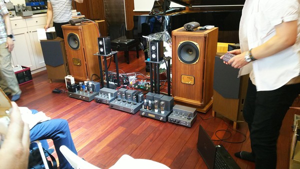 36470861_1606413216152707_5900235305977380864_n