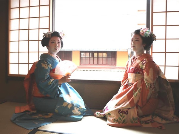 209498455_865053271110819_125130642416376329_n