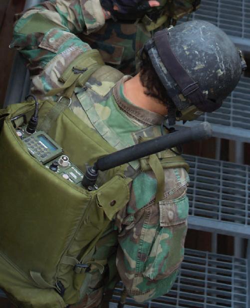 軍用無線機 AN/PRC-117F(C) : 軍用無線のブログ suzuki shinichi