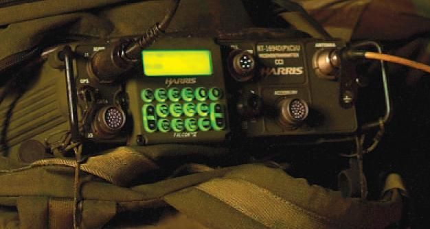 短波無線機 AN／PRC－150 AN/VRC-104 : 軍用無線のブログ