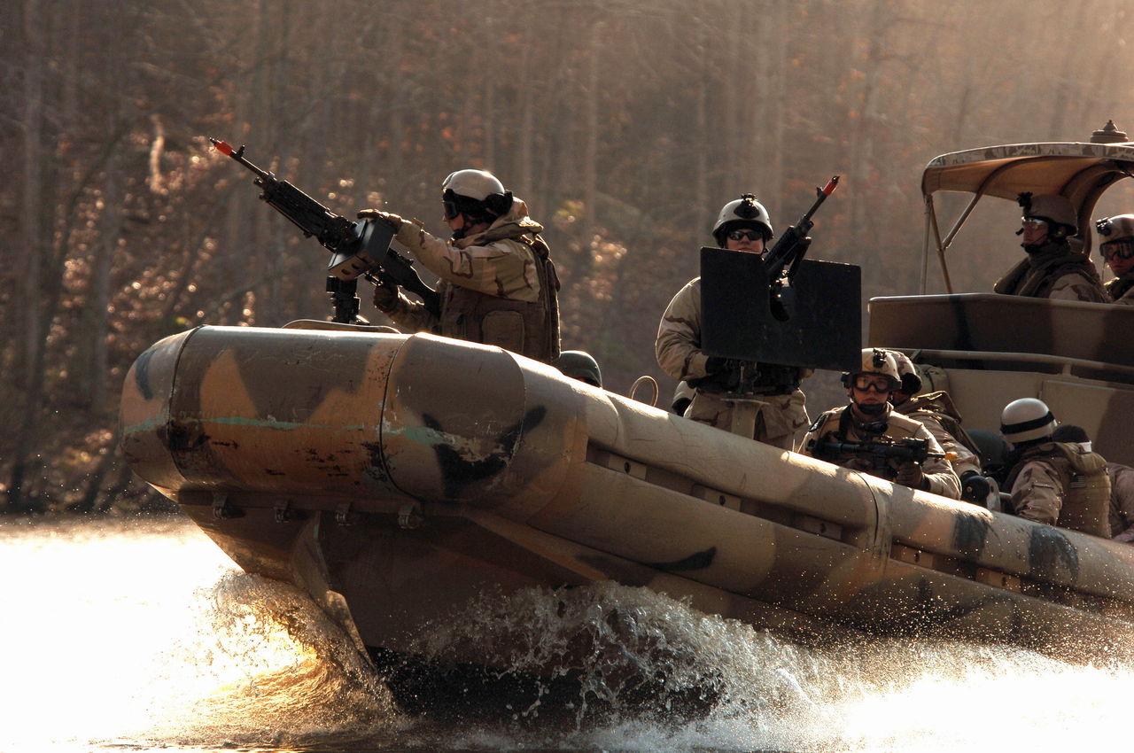 River Rats Rivron 1 河川部隊 Riverine Squadron One (RIVRON-1) : 軍用無線のブログ suzuki shinichi