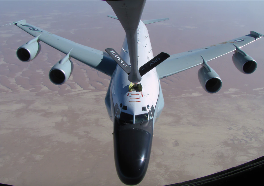 アメリカ空軍 ネブラスカ州 オファット基地 343偵察飛行隊RC-135V mqdefault.jpg